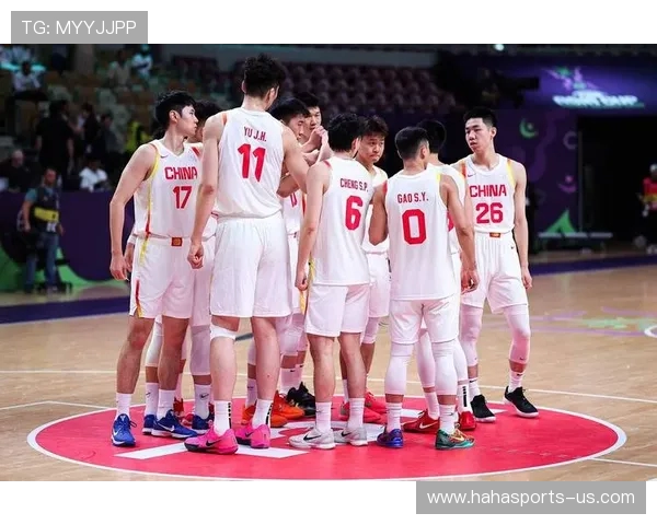 亚洲杯精彩瞬间：各队激烈对决与新星崭露头角