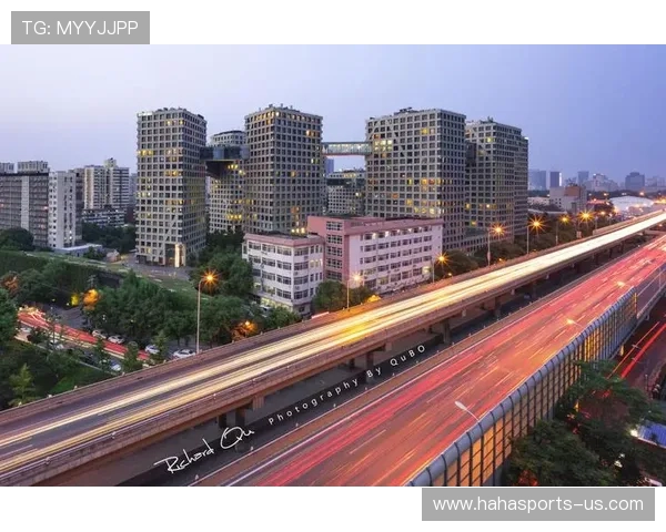 以北京工育场为核心，探索现代城市文化与工业遗址的融合发展路径